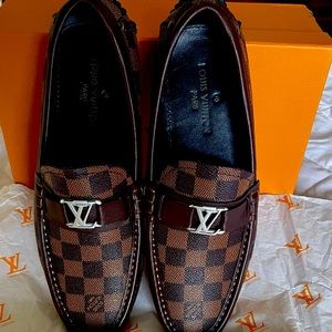 louise vitton loafer brown color size 41 eur/8 us